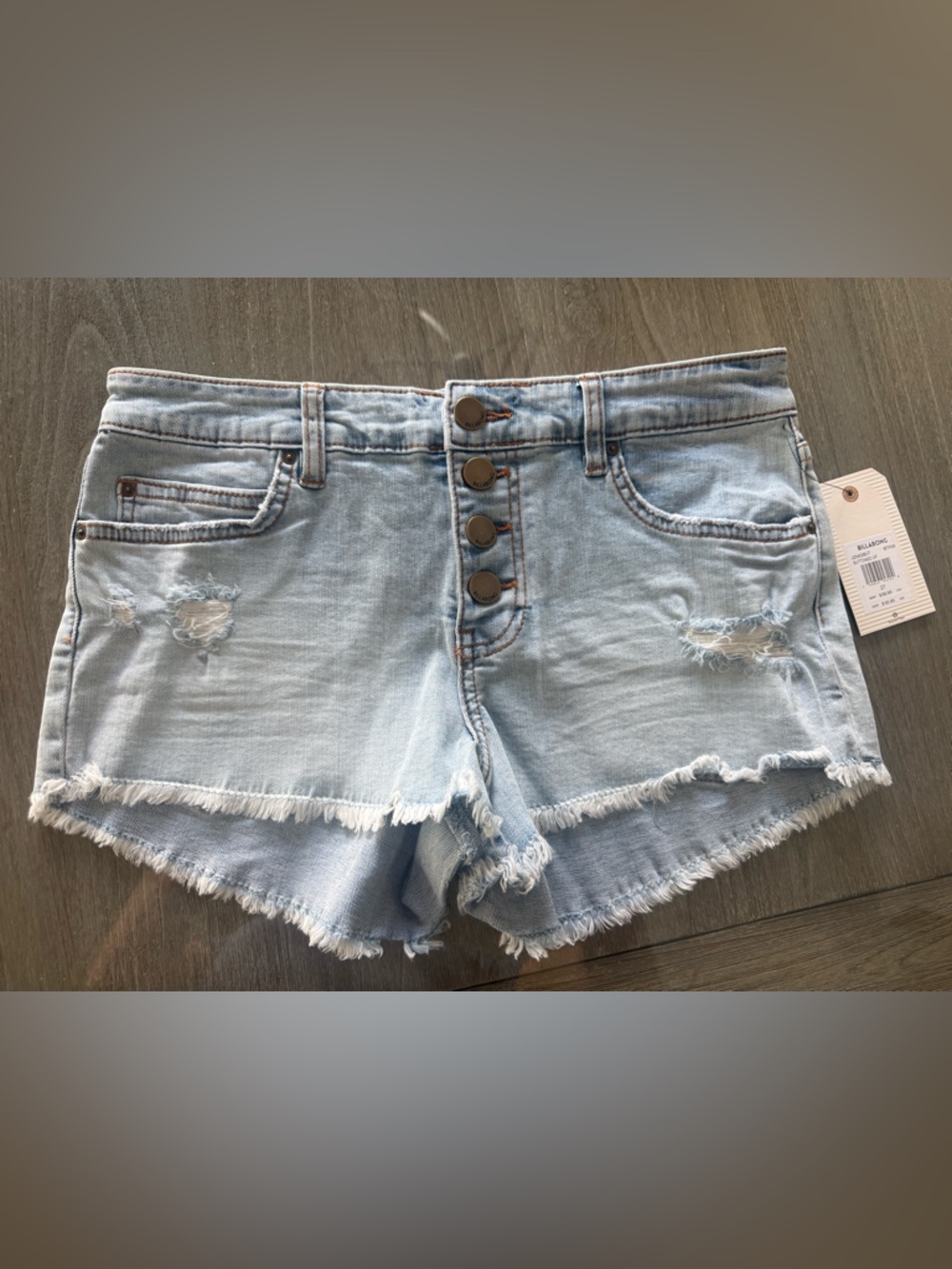 Billabong button up jean shorts - size 27